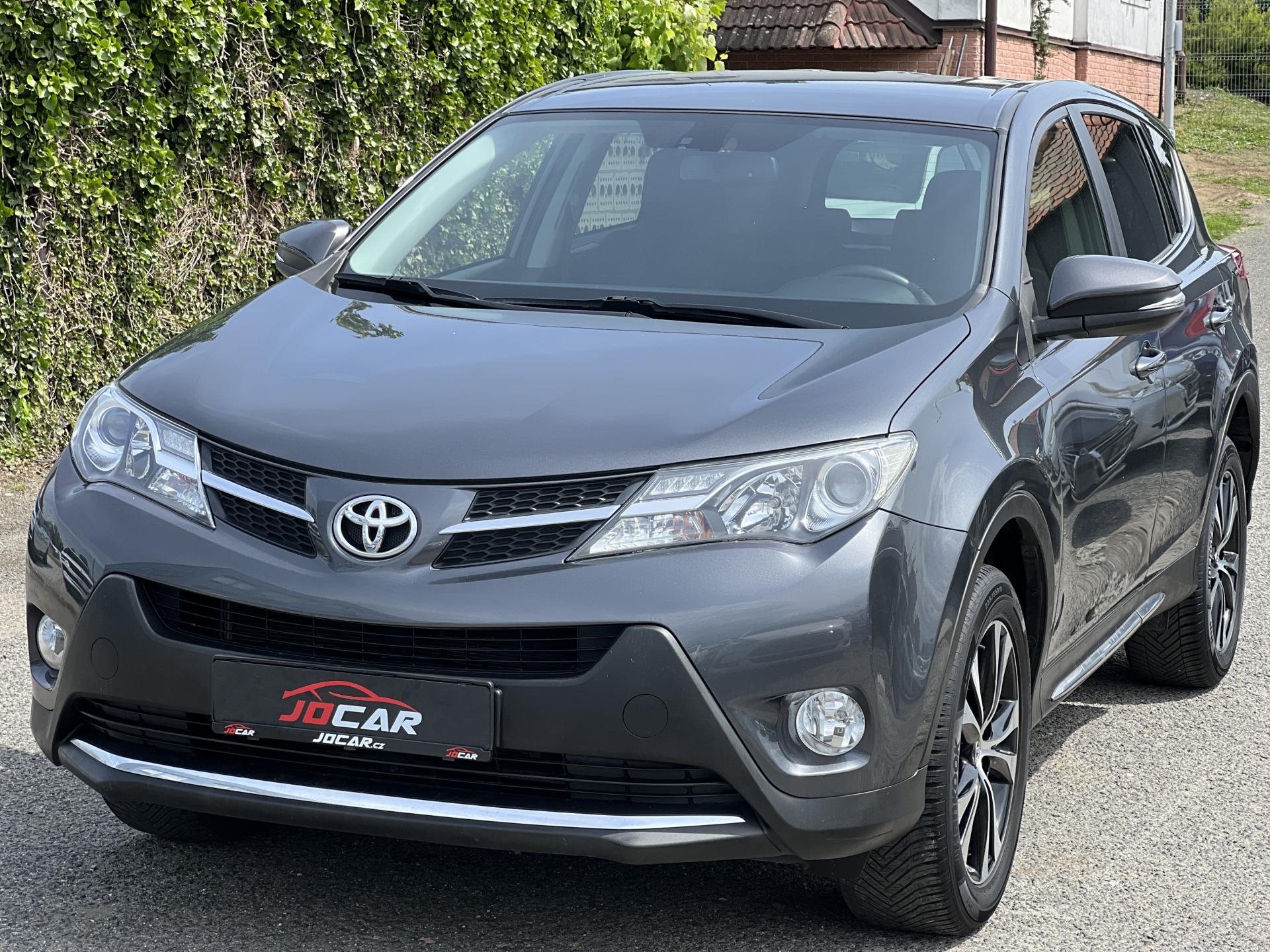 Toyota RAV4 2.0D D4D 4x4 KAMERA TEMPOMAT