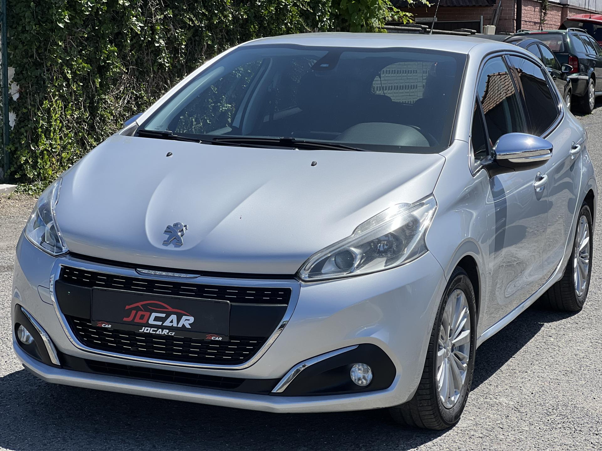 Peugeot 208 1.6HDi KLIMA TEMPOMAT ALU