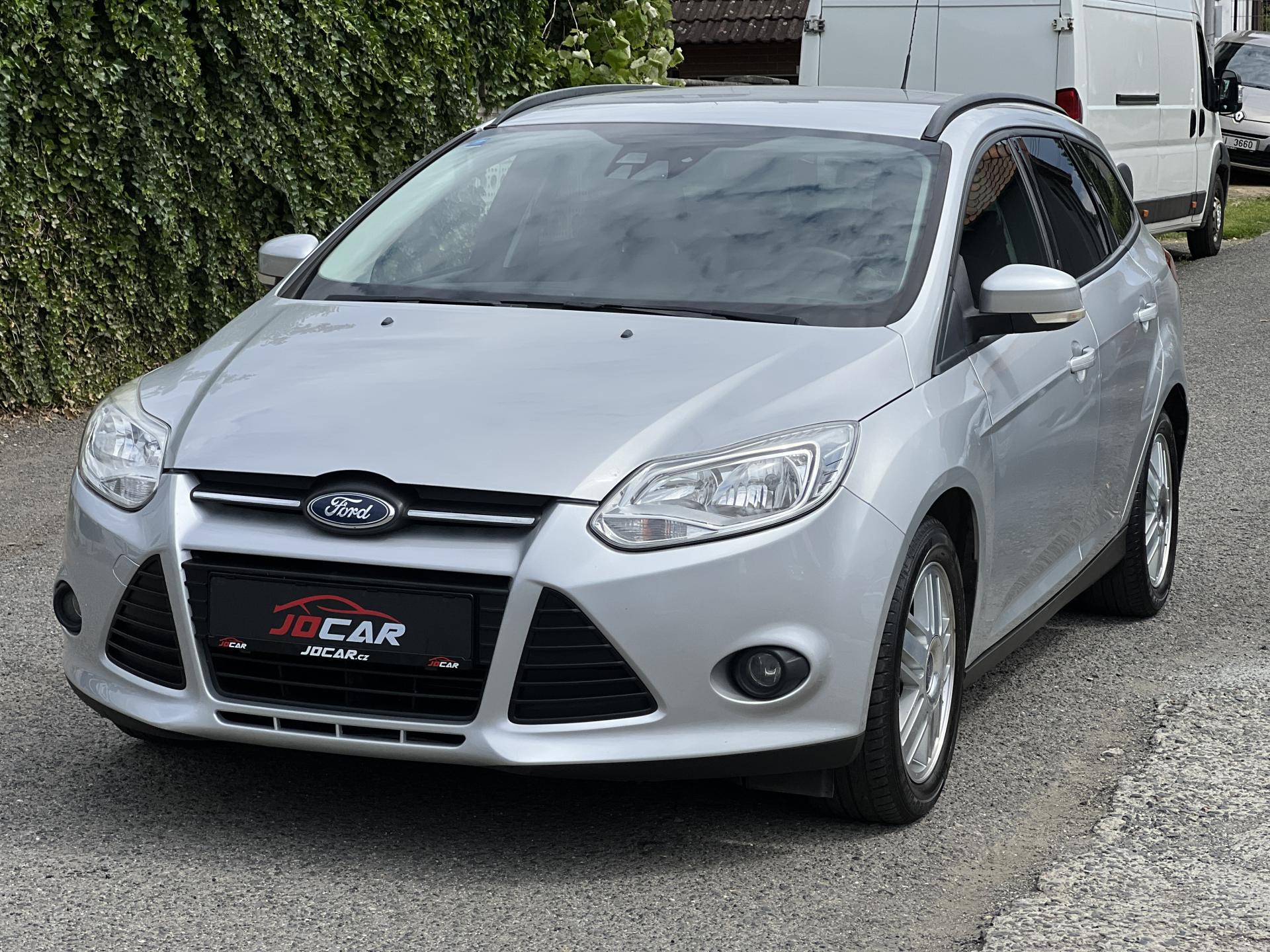 Ford Focus 1.6i KLIMATIZACE NAVI ALU KOLA